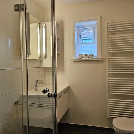 Victoria Apartment